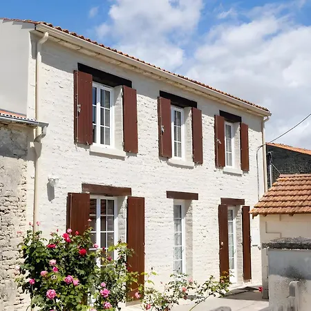 La Demeure D'elles Casa vacanze Le Thou